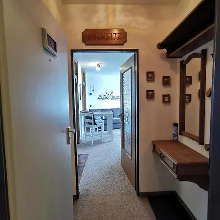 Ferienwohnung Hochsitz Mit Traumhaften Blick Auf Die Bobbahn Und Umliegenden Berge * Winterberg